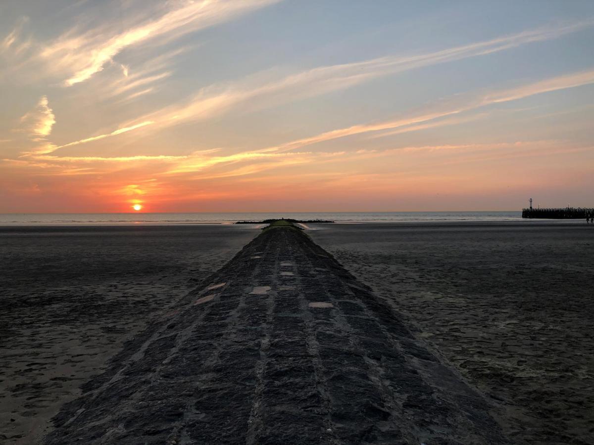 Dune Hotel Nieuwpoort Bagian luar foto
