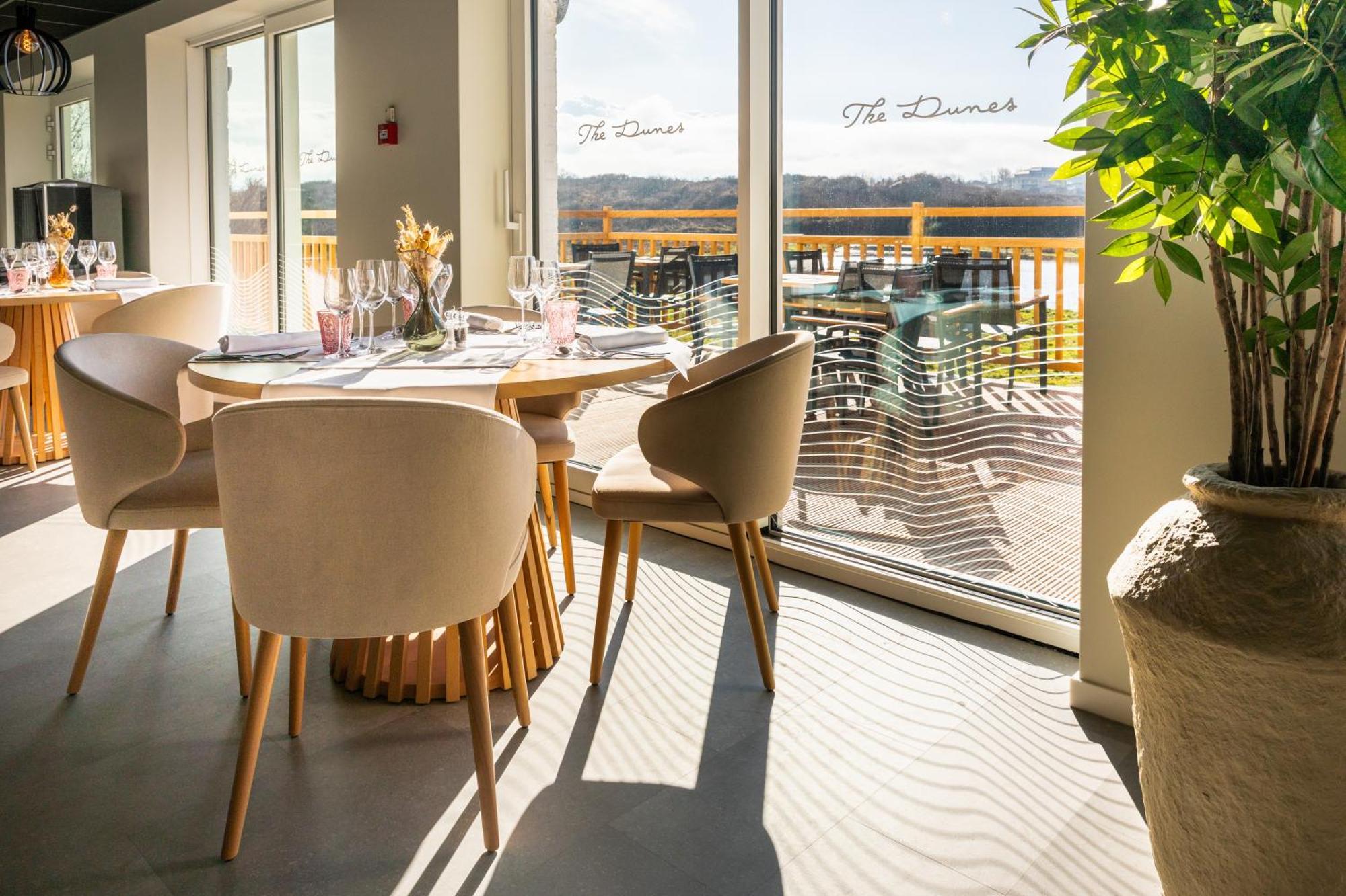 Dune Hotel Nieuwpoort Bagian luar foto
