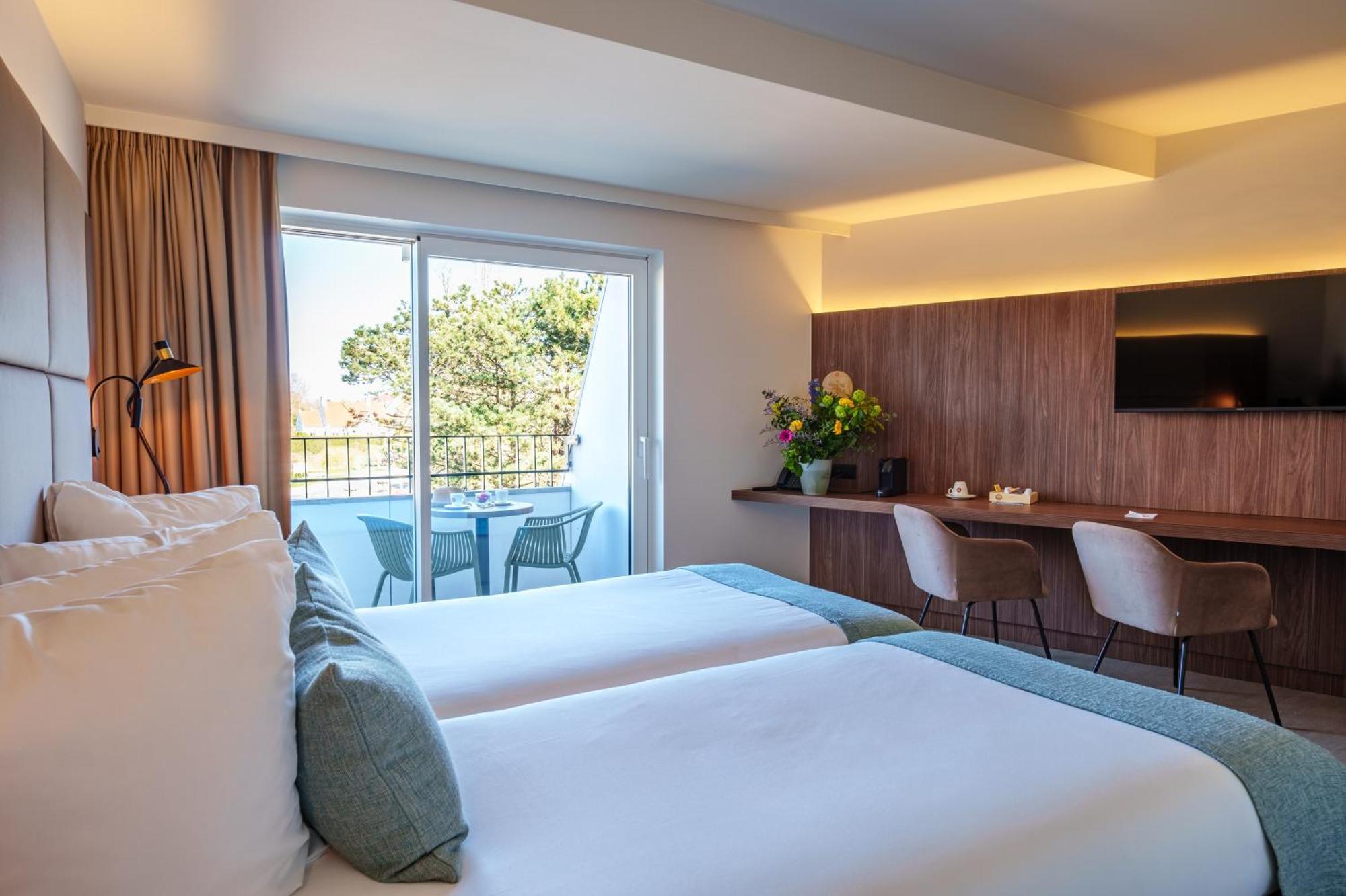 Dune Hotel Nieuwpoort Bagian luar foto