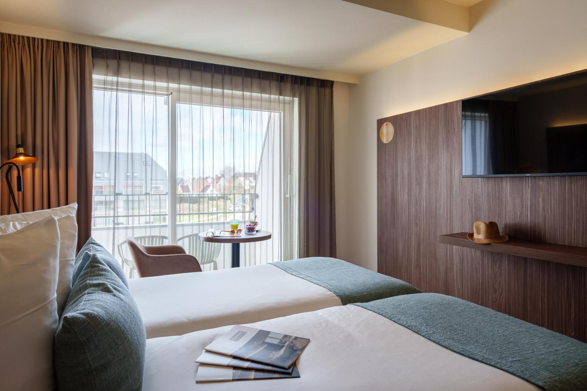 Dune Hotel Nieuwpoort Bagian luar foto