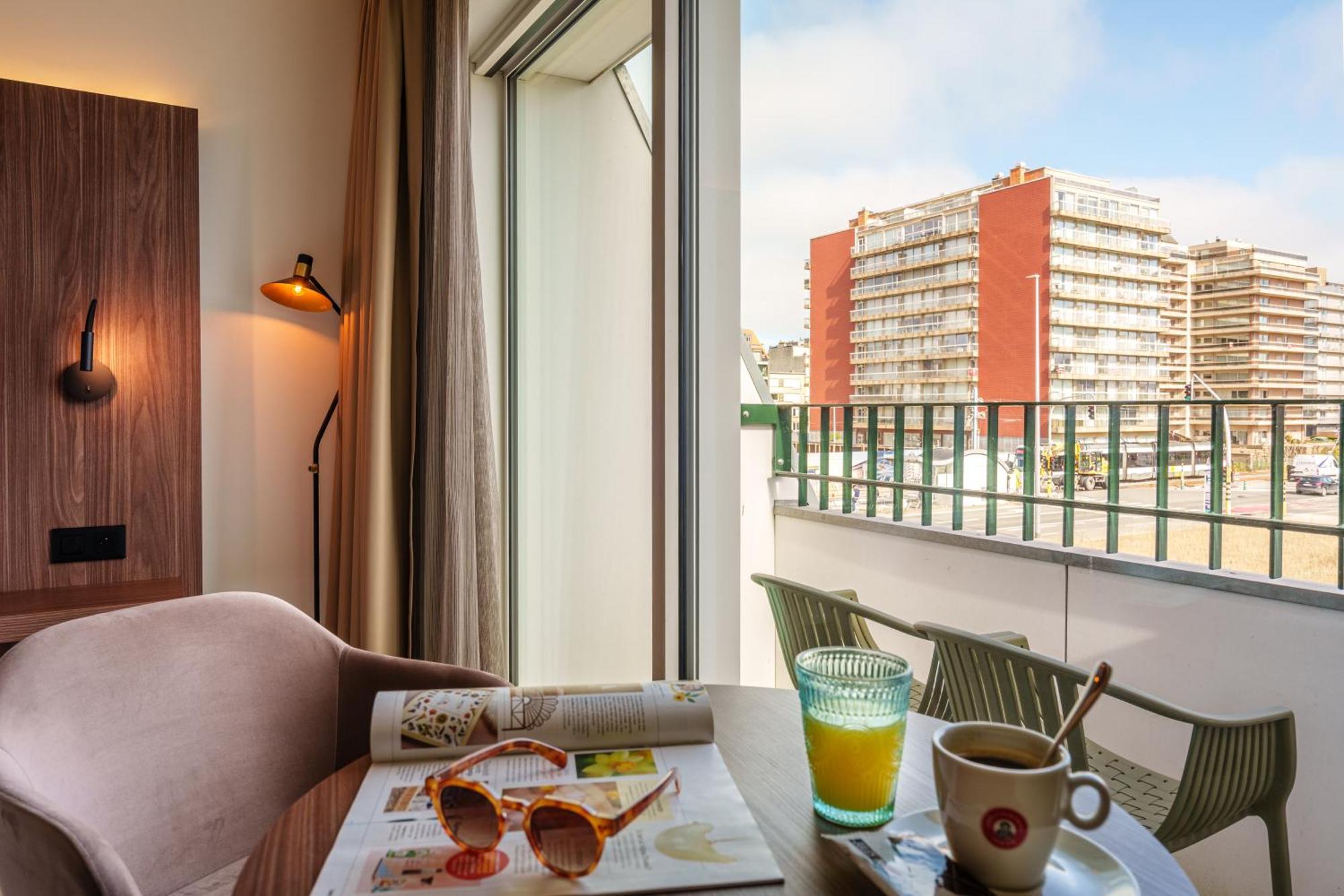 Dune Hotel Nieuwpoort Bagian luar foto
